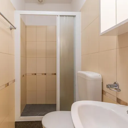 Milankovic Konukevi Vrsar